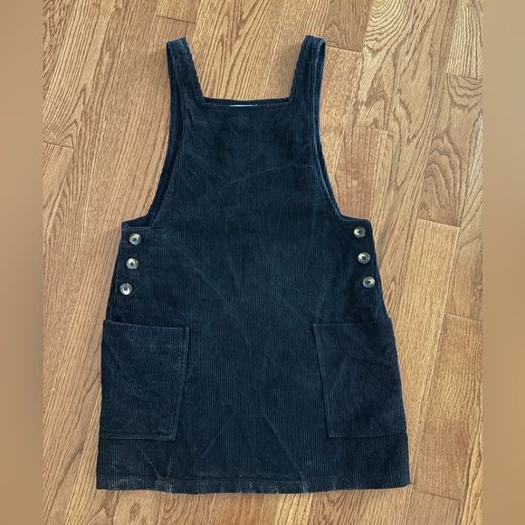 She + Sky Black Corduroy jumper - Picture 1 of 4